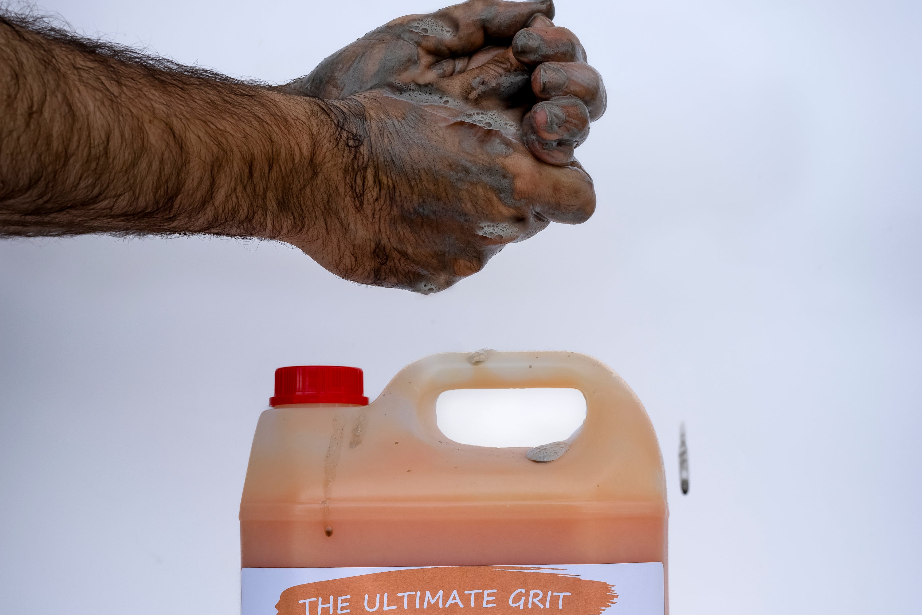 Grit Citrus Hand Cleaner contains ingredients to clean & condition your hands Clean grease & dirt. Ultimate Grit is made in NZ